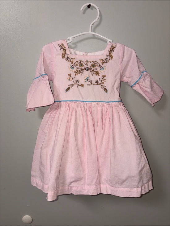 Well Dressed Wolf Other - Well‎ Dressed Wolf WDW Pink Floral Embroidered Bell Sleeve Boho Jo Dress 2T